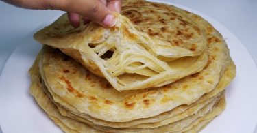 Jinsi ya kupika chapati za kuchambuka za Kimorocco (+Video)