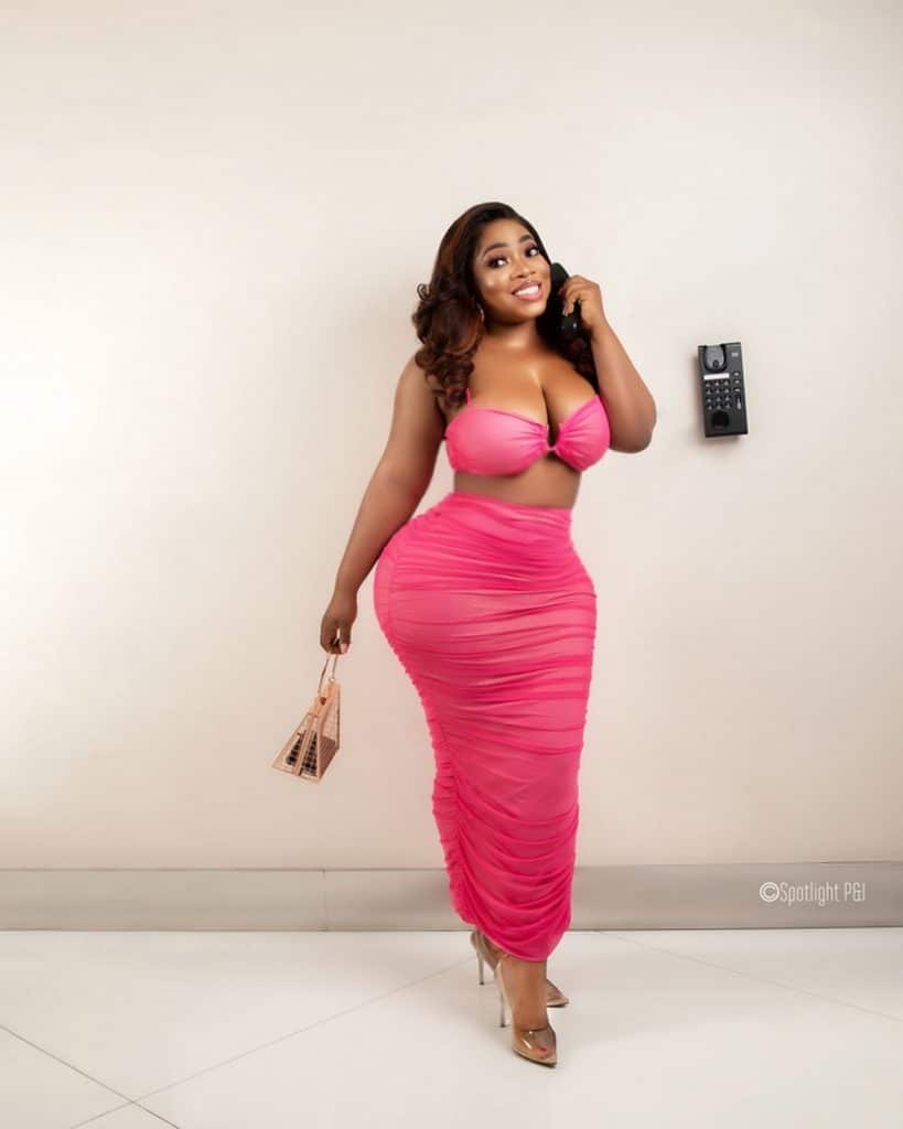 Sexy photos of Moesha Buduong