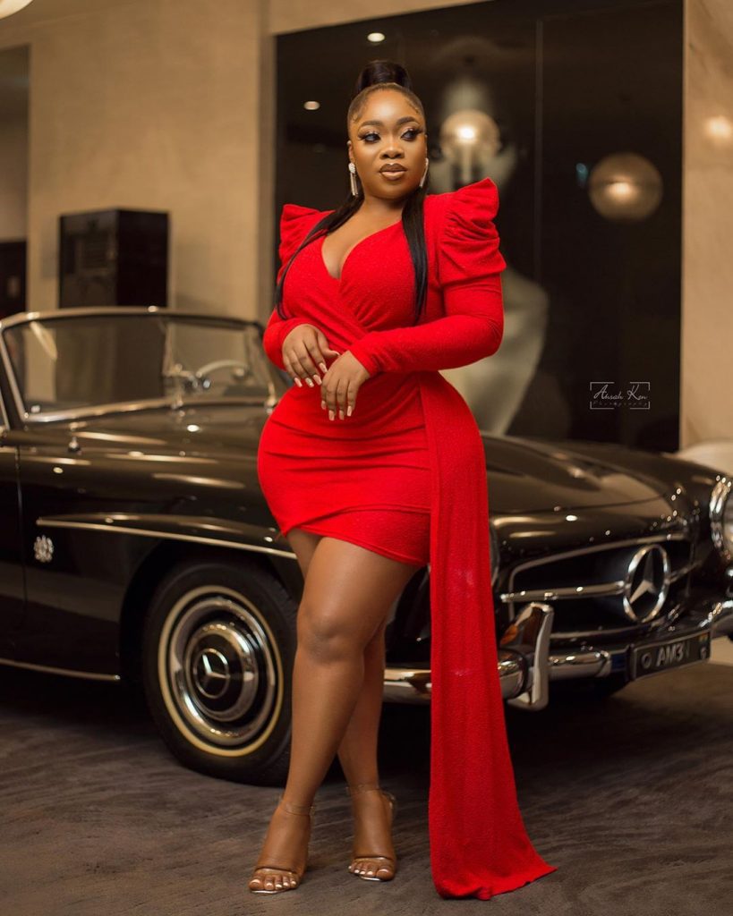 Sexy photos of Moesha Buduong