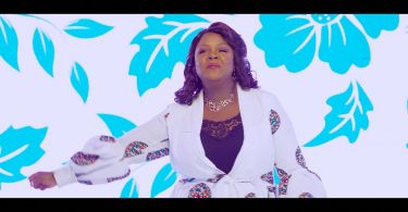 DOWNLOAD VIDEO Kathy Kiuna - Wewe Mkuu MP4