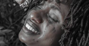 AUDIO Edith Wairimu - Nitugukugooca Jesu MP3 DOWNLOAD