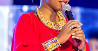 AUDIO Evelyn Wanjiru - Nanyenyekea MP3 DOWNLOAD