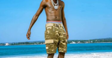 Country Wizzy – Baby LYRICS