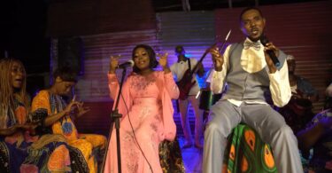 VIDEO AT Ft Anjella – Si Saizi Yako MP4 DOWNLOAD