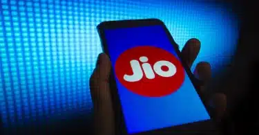 How to check Jio data balance