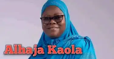 S3x tape of popular Nigerian Islamic radio presenter, Alhaja Kaola shared online (video)