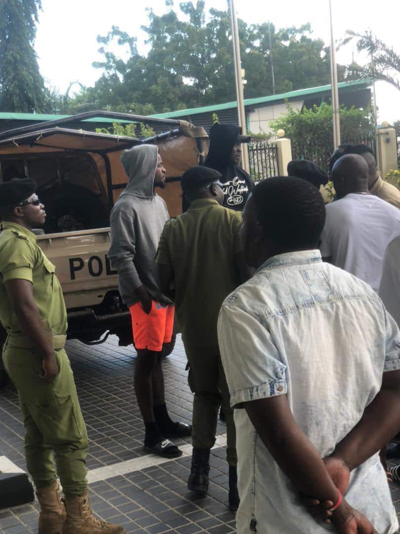 The First Statement Of The Police About The Arrest Of Kizz Daniel, 'We have questioned him, he will be dealt with'