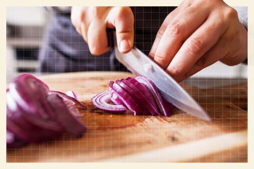 How to cut onions without crying