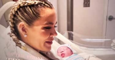 Khloe Kardashian shows the world her son for the first time