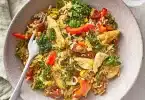 Chicken, leek & brown rice stir-fry Recipe