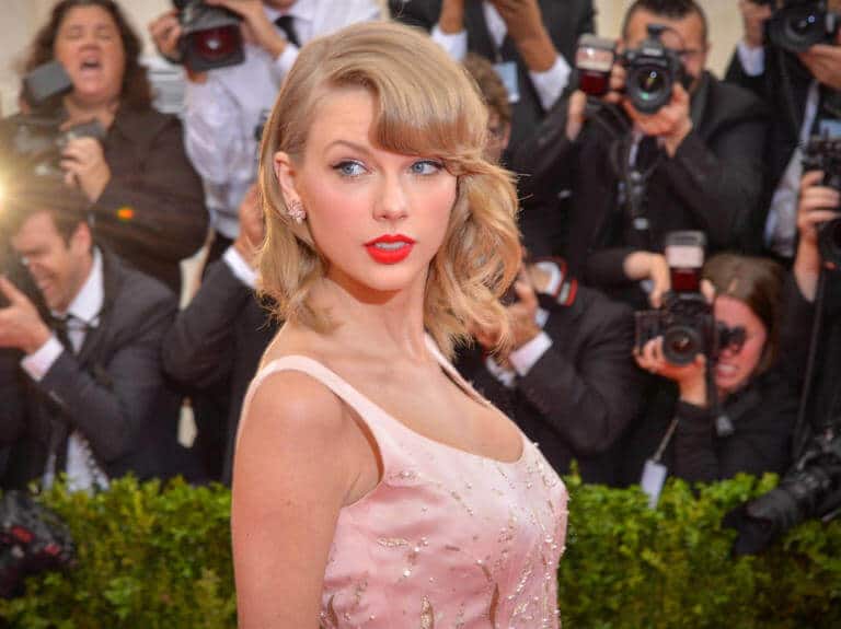 Taylor Swift album release causes Spotify to crash