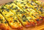 Keto Garlic Bread Recipe