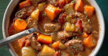 Slow-cooker beef stew