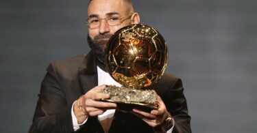 Karim Benzema wins 2022 Ballon D'Or award