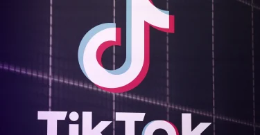 How to get Lensa AI's viral magic avatars on TikTok