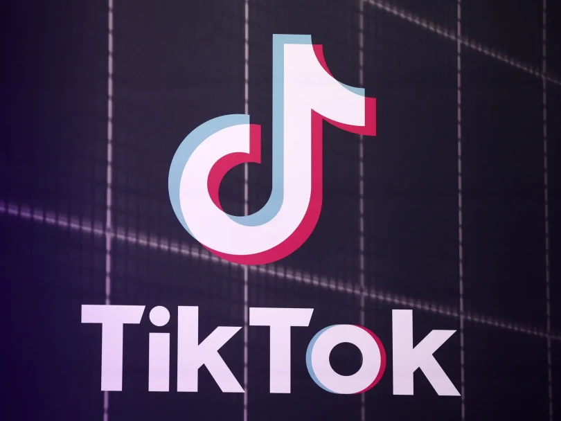 How to get Lensa AI's viral magic avatars on TikTok