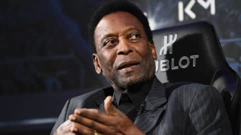 Pelé’s health has worsened, hospital says