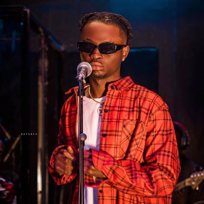 Balloranking - Caro Lyrics