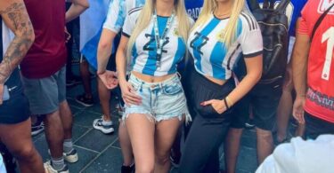 Watch Noe Dreams topless Argentina fan girl new video B**bs painted