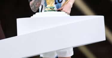 Watch Messi lifts World Cup trophy for Argentina - FIFA World Cup Qatar 2022