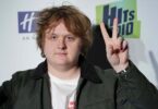 Lewis Capaldi - Pointless LYRICS