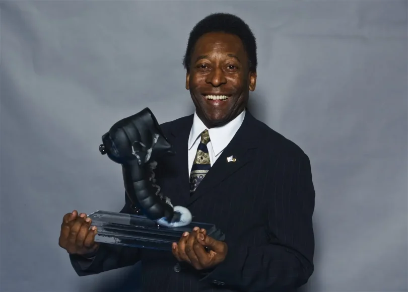 Who did Pele play for? List of all clubs he played for