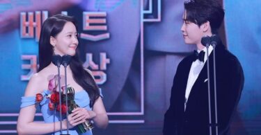 Lee Jong-suk and Lim YoonA won the Best Couple Award at the 2022 MBC Drama Awards