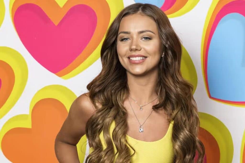 Love Island cast who are on Onlyfans ranked by how much the charge