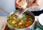 How to cook vegetable soup