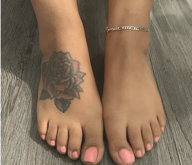 Flower Tattoos on Feet  Best Tattoo Ideas Gallery