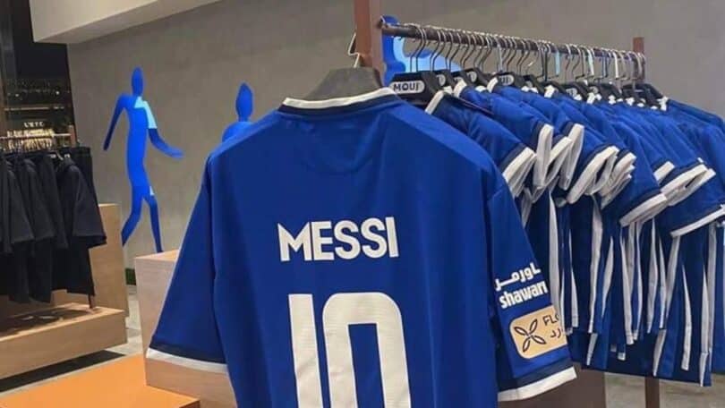 Al Hilal FC Store Starts Selling Lionel Messi Jersey After Al Nassr Signs Cristiano Ronaldo 2023