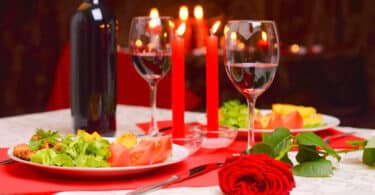 How to Plan A Romantic Valentine Day Date for Your Loved One 2023