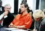 How did Jeffrey Dahmer die?