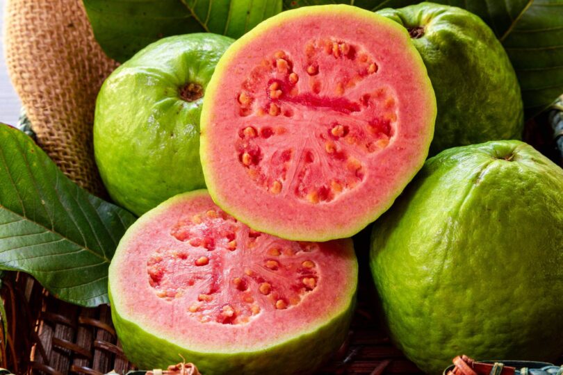 How to eat a Guava