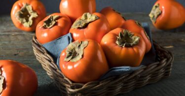 How to eat a Persimmon