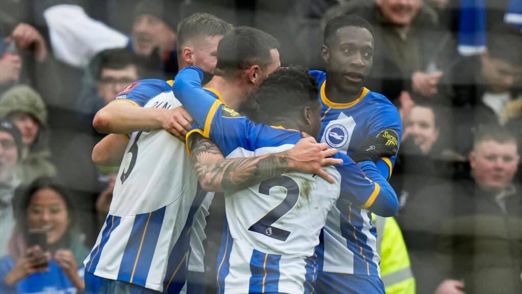 Brighton 2-1 Liverpool: Kaoru Mitoma scores last-gasp winner to send Reds crashing out of FA Cup