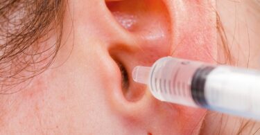 How to get water out of your ear