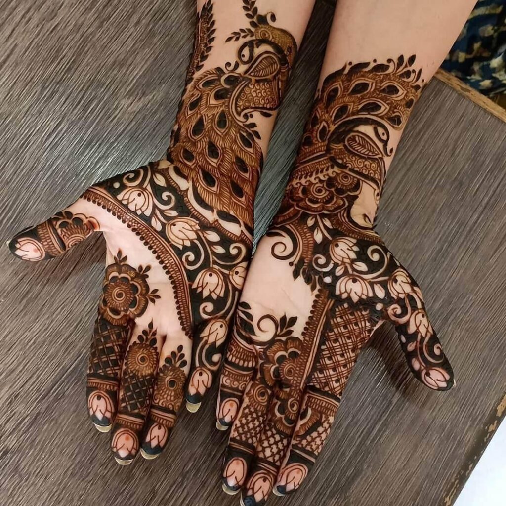 सावन में हाथों पर सजाएं ये खूबसूरत मेहंदी डिज़ाइन: Sawan Mehndi Design -  Grehlakshmi