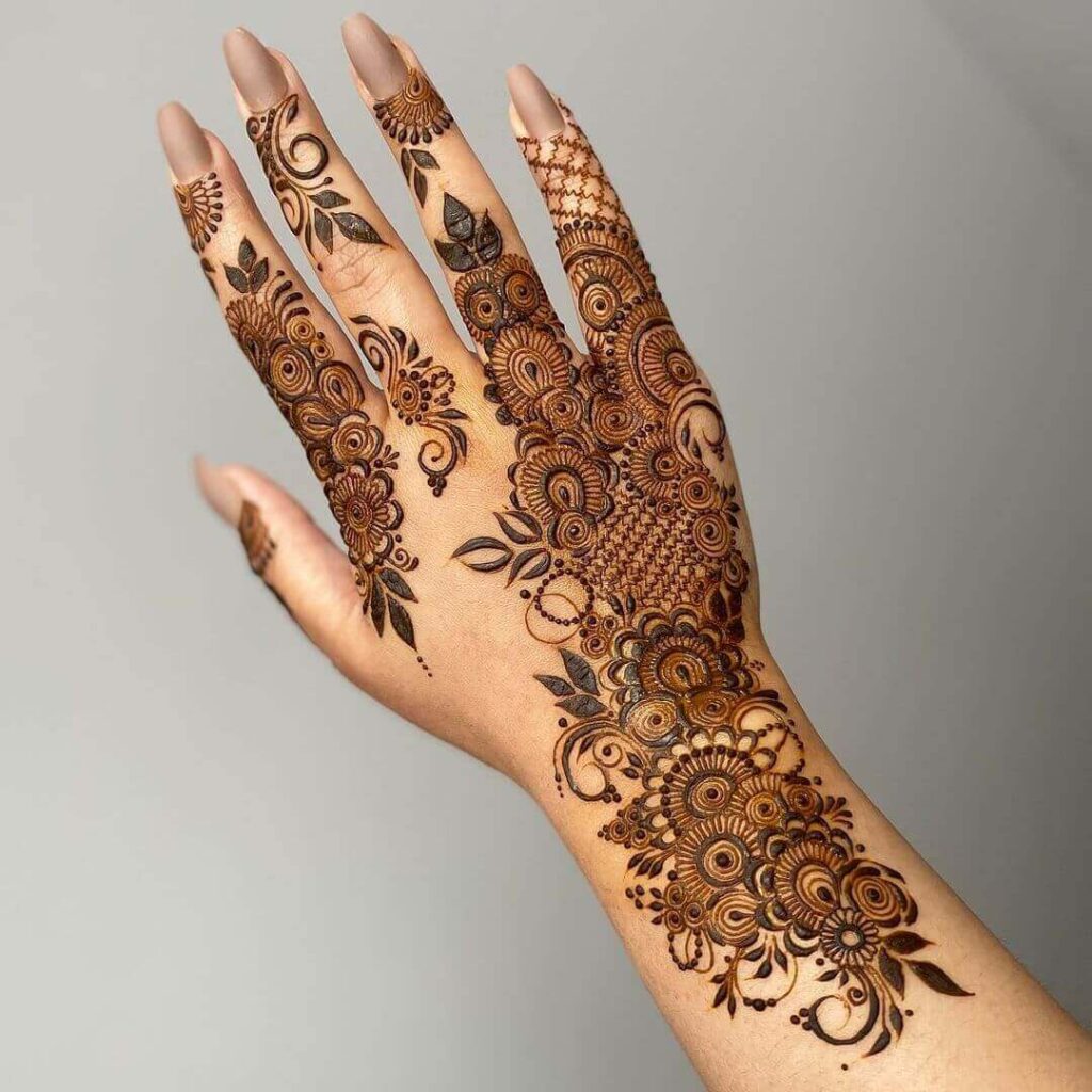 Trending Back Hand Mehndi Design Ideas You Should Try