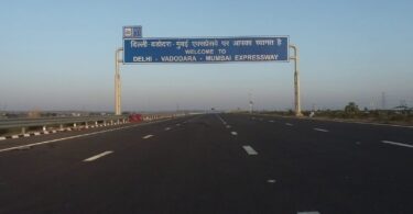 Delhi - Mumbai 1242 km Expressway