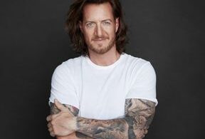 Tyler Hubbard - Small Town Me Lyrics