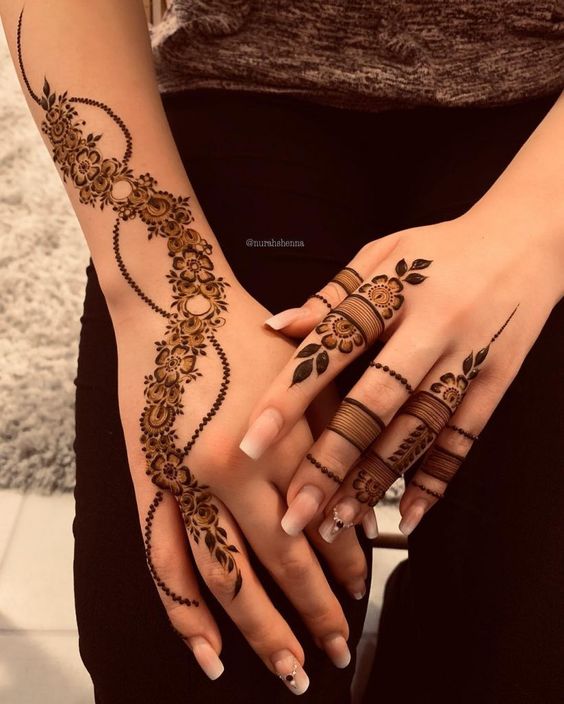 100 Best Simple Mehndi Design in 2023