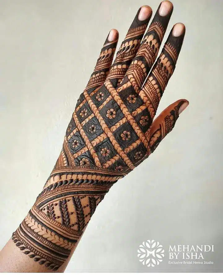 100 Best Latest Mehndi Design in 2023