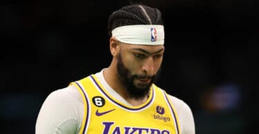 Anthony Davis: Unwinnable fight to save the Lakers season