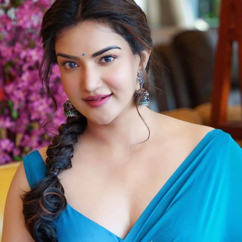 Who is Honey Rose? Everything About The Indian actress