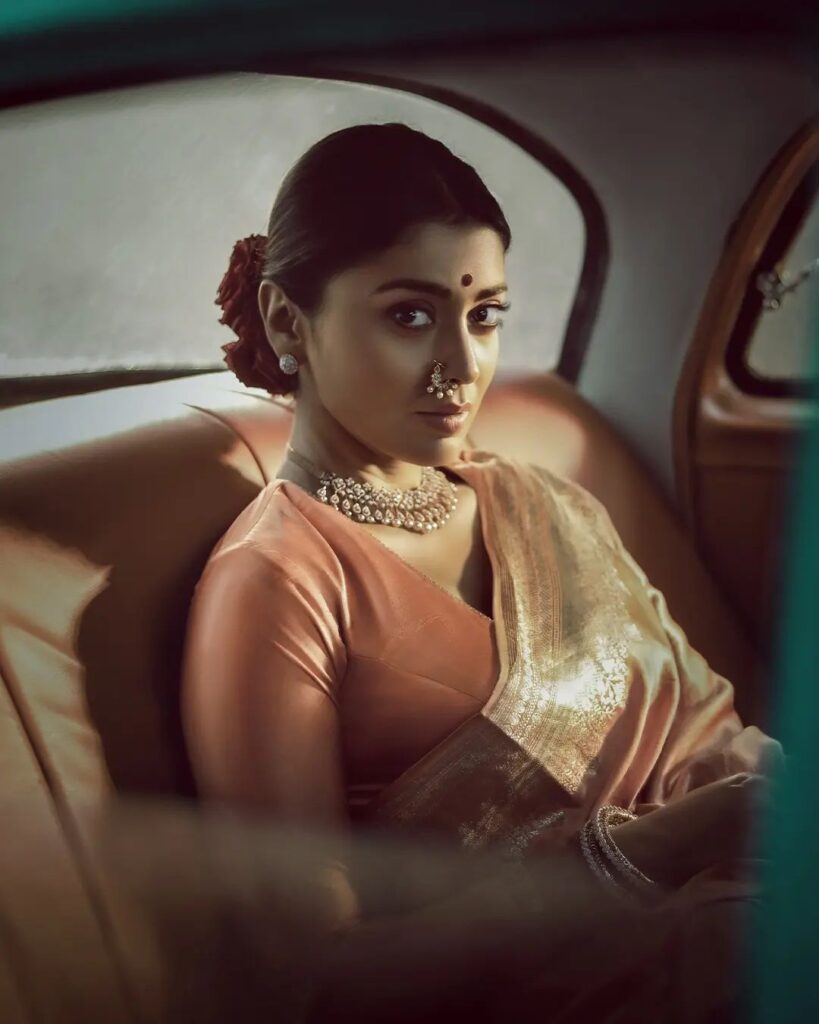 Shriya Saran FC on X: The other end of the line