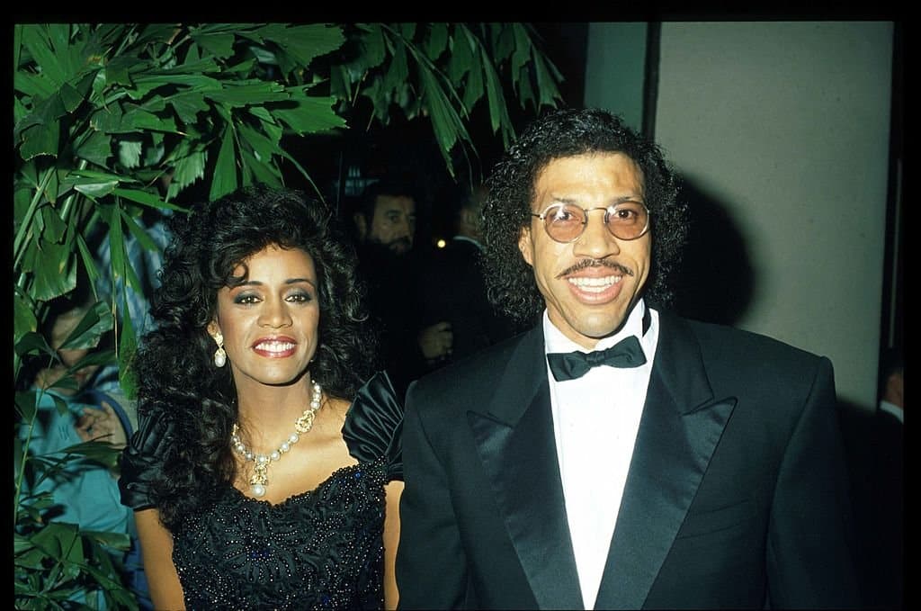 Who is Brenda Harveyrichie? All About Lionel Richie's ExWife — citiMuzik