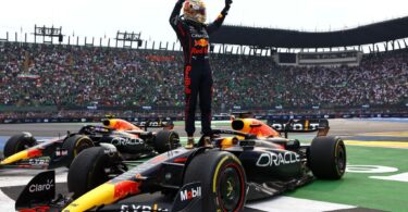 Verstappen wins in wild finish to F1 Australian Grand Prix.