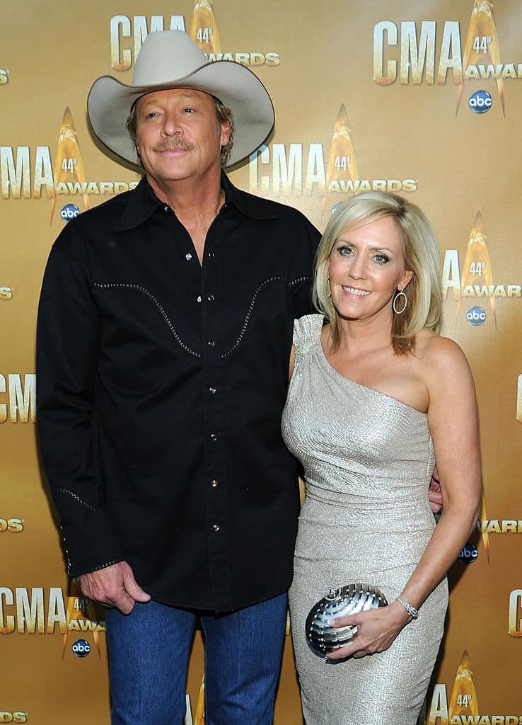 Who is Denise Jackson? All About Alan Jackson's Wife — citiMuzik