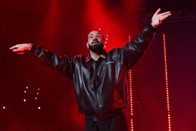 Drake Deluged with Bras Thrown by Female Fans